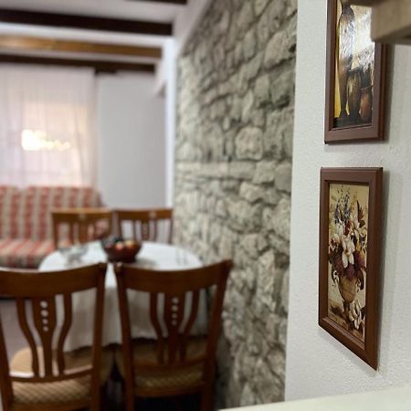 Hotel Pjetri House Berat Exteriér fotografie