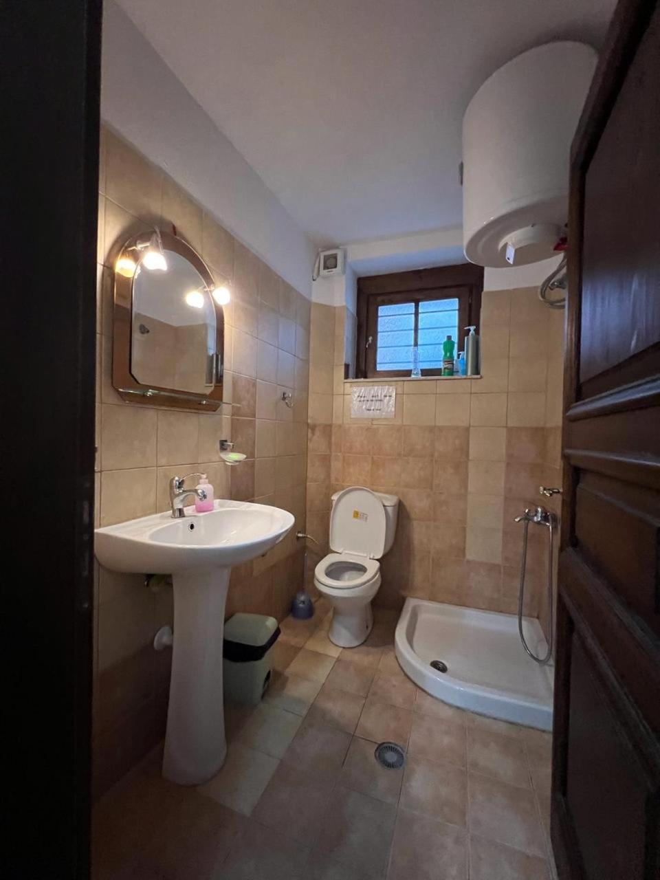 Hotel Pjetri House Berat Exteriér fotografie
