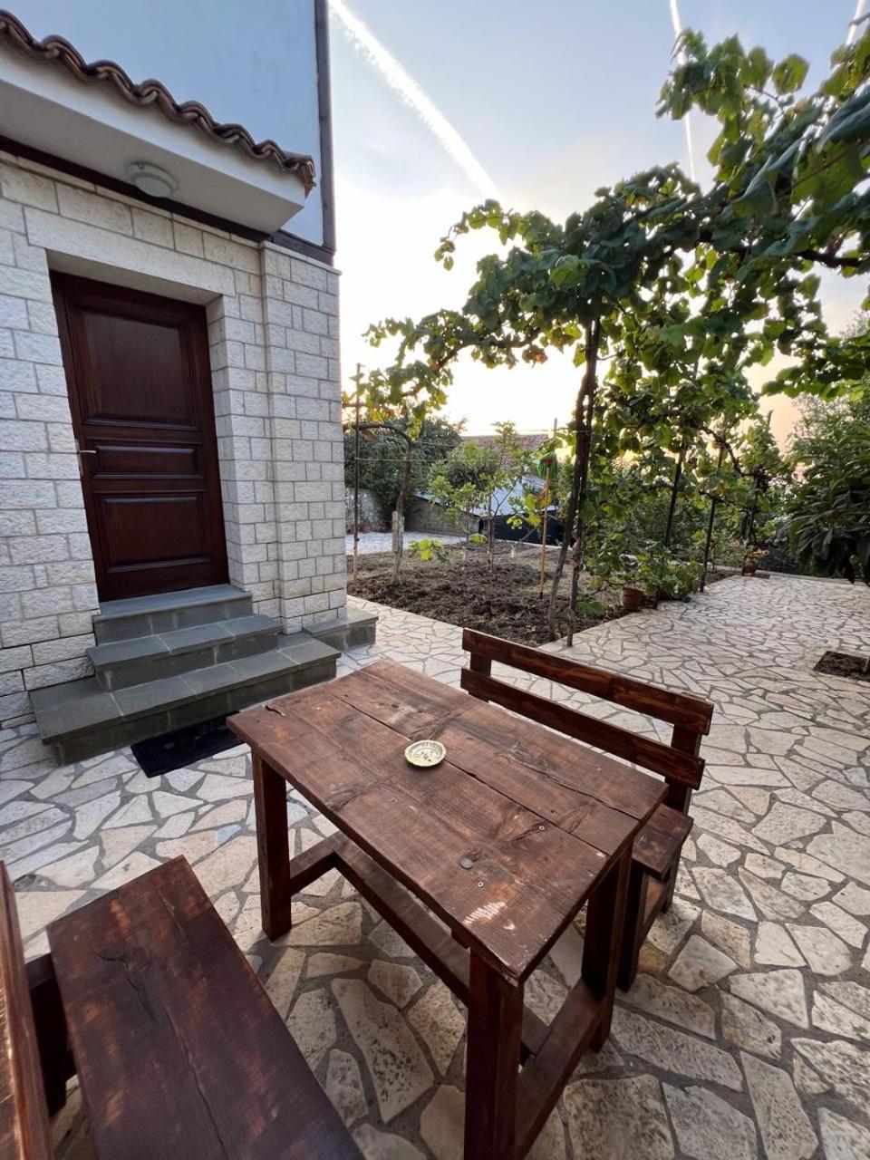 Hotel Pjetri House Berat Exteriér fotografie