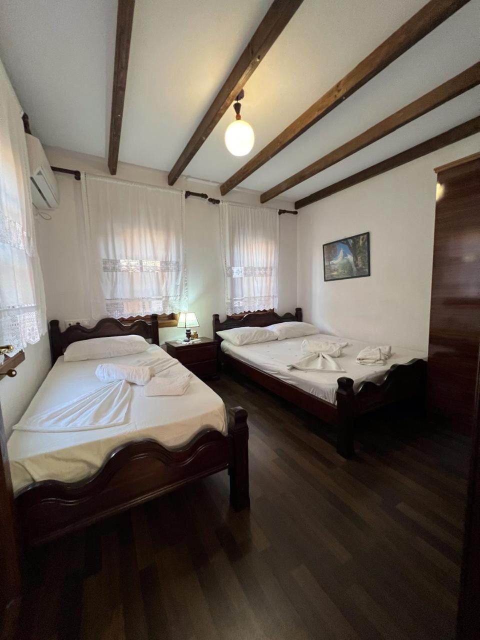 Hotel Pjetri House Berat Exteriér fotografie
